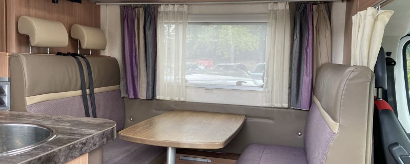 95E99802-BE89-4DDA-A895-B9176CD78113